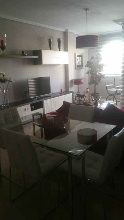 Apartamento Eduardo Dato Sevilla Exteriér fotografie